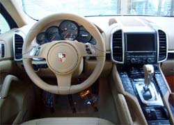 ポルシェ カイエン V6 /ポルシェ カイエン S /ポルシェ カイエンターボ /ポルシェ カイエン S ハイブリッド