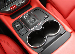 マセラティ グランツーリスモ maserati granturismo s “マセラティ グランツーリズモ S”