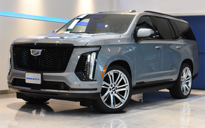 2015年新型モデル　キャデラック　エスカレード プラチナム 4WD